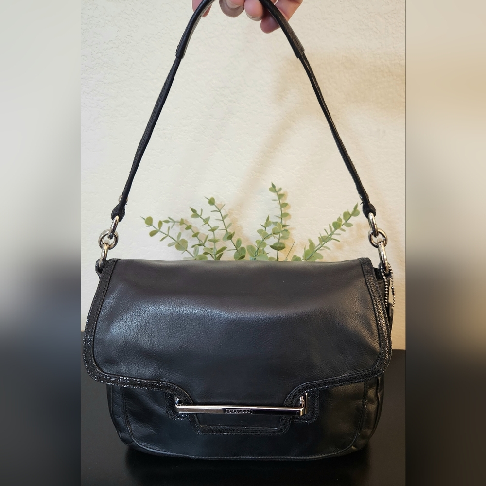 COACH Taylor Leather Flap Shoulder Purse - Picture 1 of 11